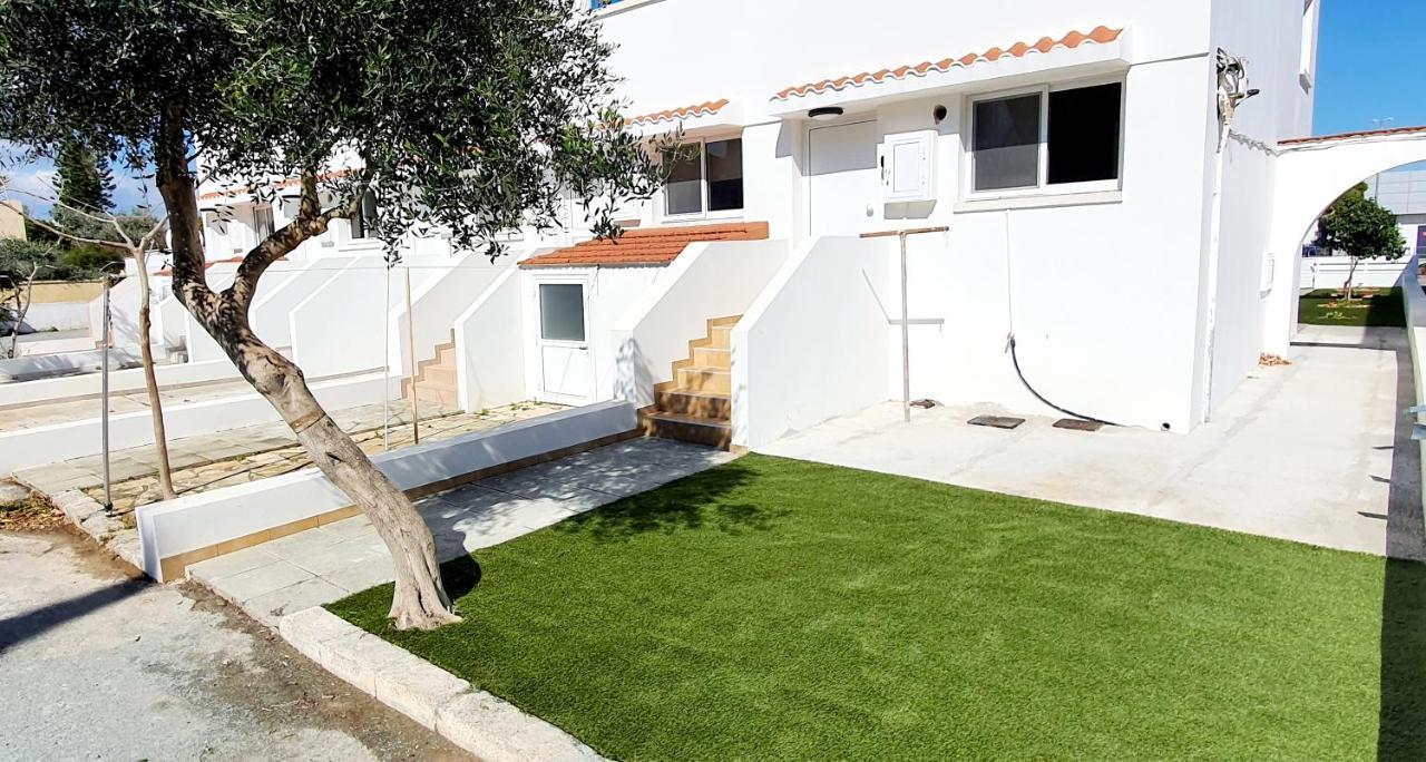 Fig Tree Beach Houses In The Heart Of Protaras Exteriör bild